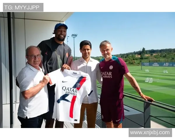 NBA球星与足球巨星跨界合作引发热议 谁是体育世界的全能王者